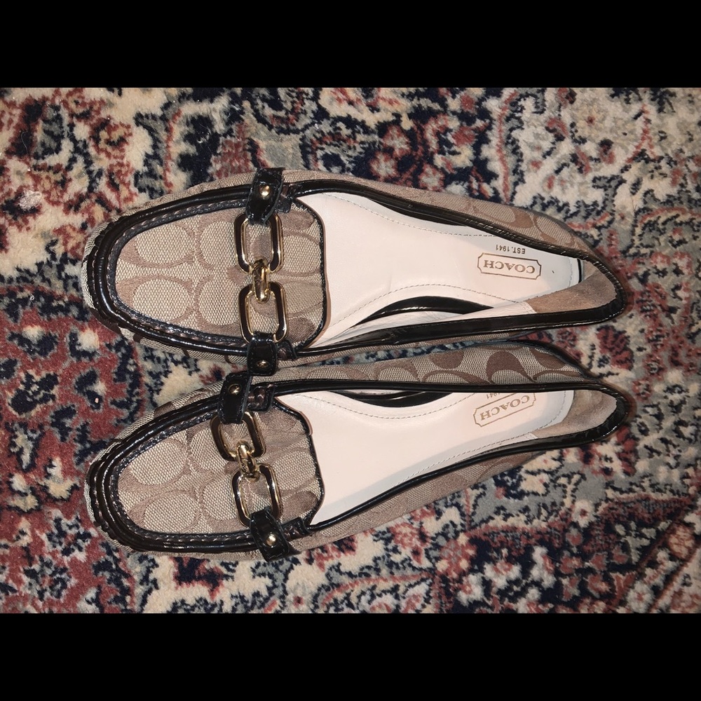 Authentic coach loafers!